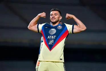 Chivas de Guadalajara is looking for a forward for next Liga MX year and could steal Henry Martin from Club America.