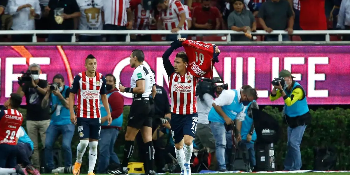 Chivas managed to beat Pumas for the second time in two weeks.