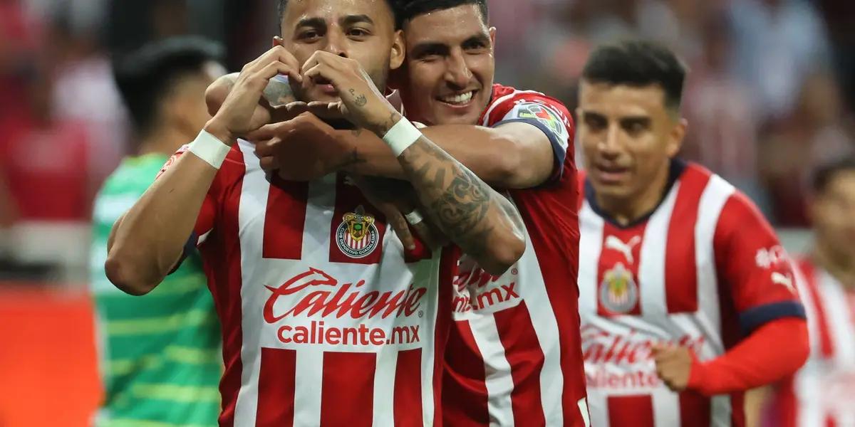 Chivas player who has been compared to Jair Pereira, but who again leaves doubts on Chivas