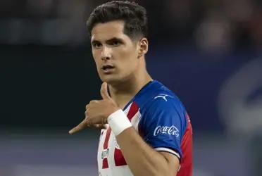 Chivas took the lead at the start of the second half against Santos.