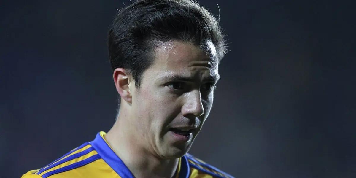 Cordova was being heavily criticized for his poor performances with Tigres. Now he has been shown a red card against Mazatlán and has made the match difficult for his team.