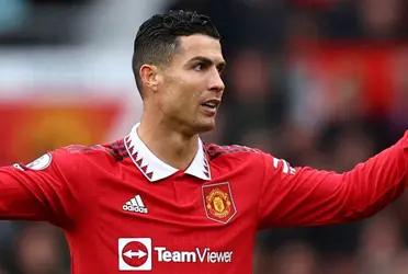 CR7 walked out on the team against Spurs, which still doesn't sit well with fans.