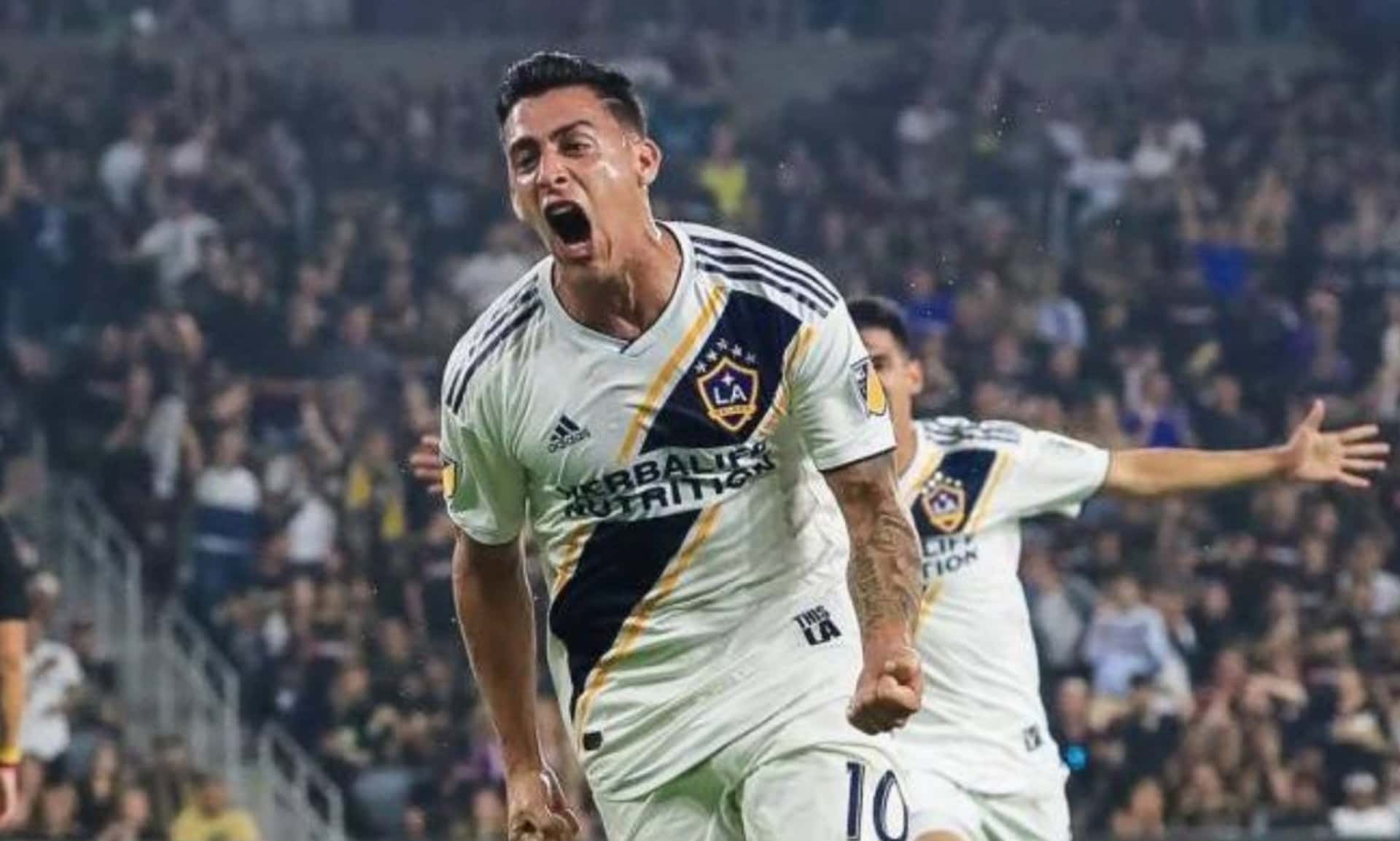 Cristian Pavón has become an essential piece for Guillermo Barros Schelotto's team; however, his future is uncertain.