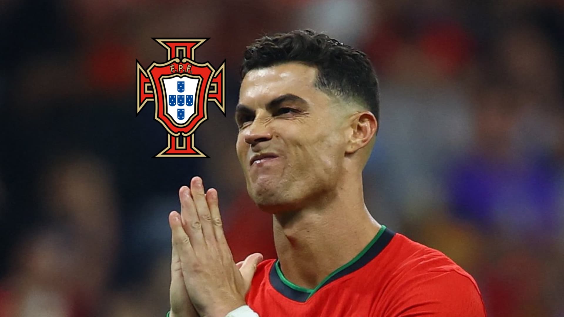 Cristiano Ronaldo apologizes to the fans as he wears the Portugal jersey and the Portuguese national team badge is next to him. (Source: CFC Janty X)