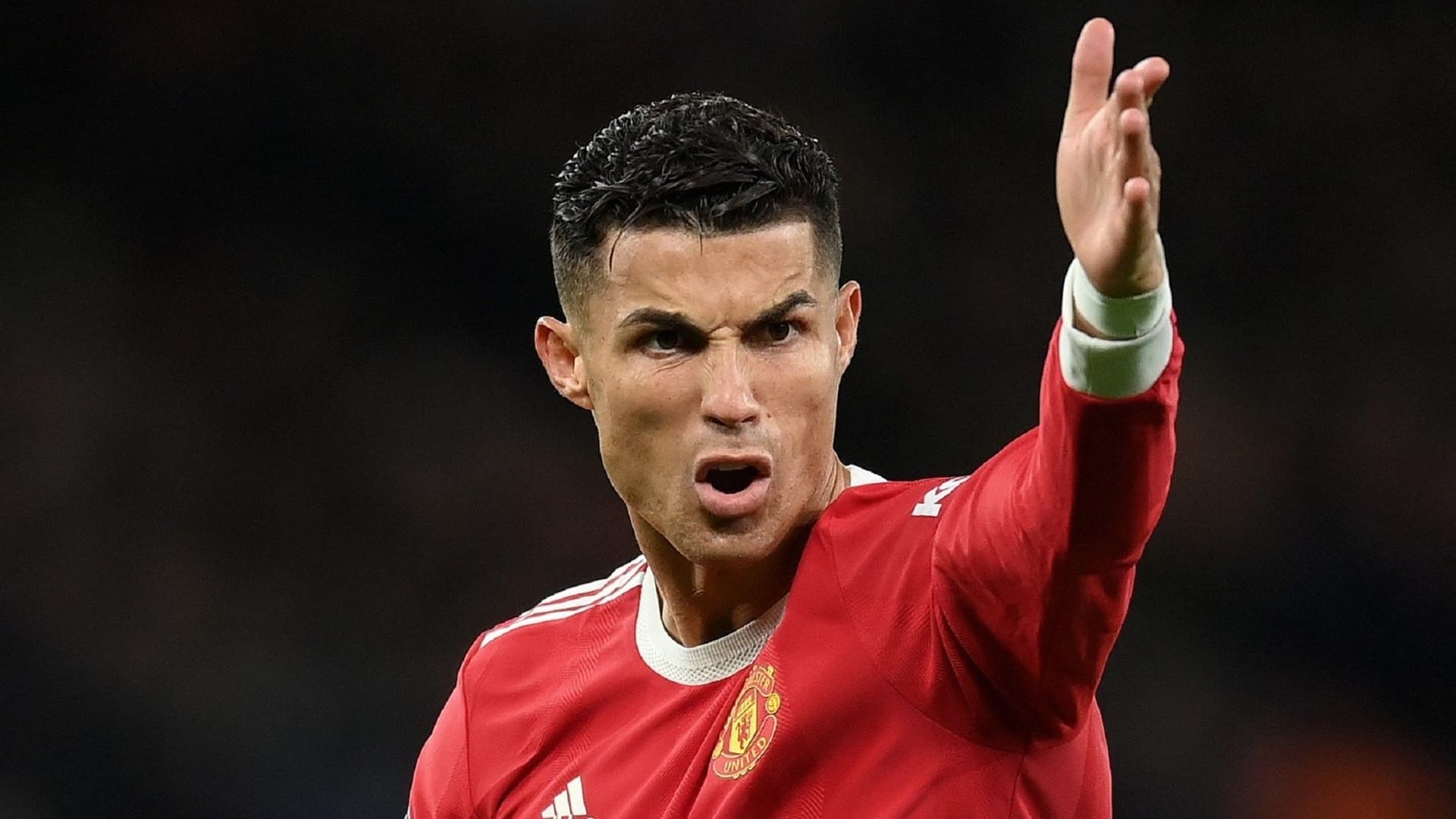 Cristiano Ronaldo contacted Sarah Kelly, the mother of the child whose cell phone the striker smashed, directly and the woman unveiled the whole ordeal.