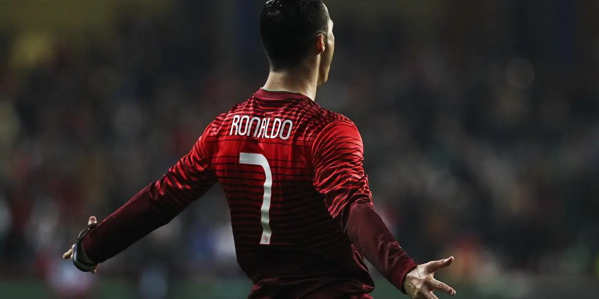 Cristiano Ronaldo, decided to leave Juventus and the Premier League could be his new destination. Below, all the information and the controversy of Cristiano's return to Manchester.