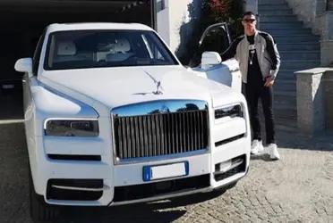 Cristiano Ronaldo is a car lover, and demonstrated it several times showing off his everytime he gets a new one. But how many has the Real Madrid legend?
