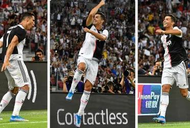 Cristiano Ronaldo is one of the most prominent goalscorers. he also has a goal celebration of his own where he shouts "Siiiiiiii". Fans at Old Trafford joined him in shouting when he scored on his second debt against Newcastle United.