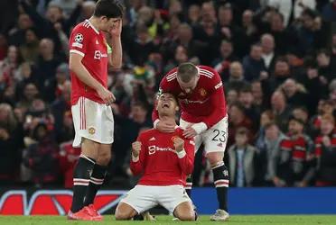 Cristiano Ronaldo once again saved his team from failure. With two of his goals, Manchester United equaled Atalanta for the Champions League.