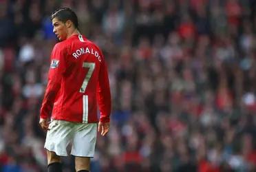 Cristiano Ronaldo returned to Manchester United recovering the number that characterizes him so much. The ‘Commander’ decided to send a message of thanks to Cavani for the gesture.