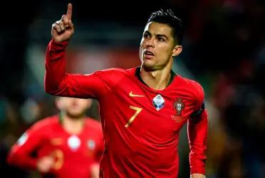Cristiano Ronaldo surpassed the record of 109 goals that he shared with Iranian Ali Daei, making him the top scorer in the history of all those selected.