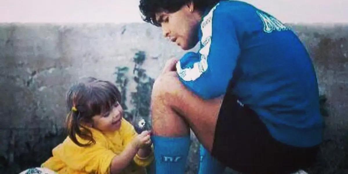 Dalma grew up in the republic of the impossible. She once commented that she wanted to have a dolphin as a pet and his father started a logistics -finally unsuccessful- to bring a dolphin to live in Moreno's villa. His normality was that.