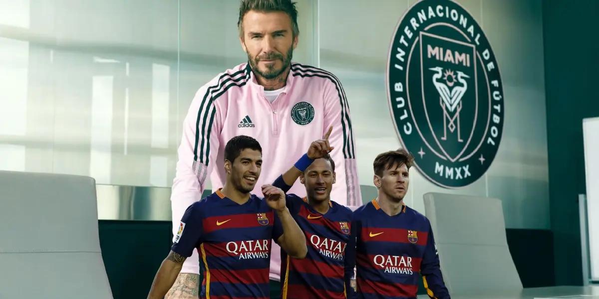 David Beckham poses for a picture with the Inter Miami long sleeve shirt while the MSN are together wearing the 2015/2016 FC Barcelona jerseys.