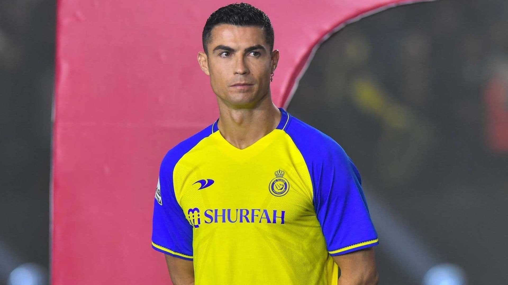 Despite the fact that the Portuguese is the main attraction of Arab football, the world champion was highlighted at the PSG award ceremony.