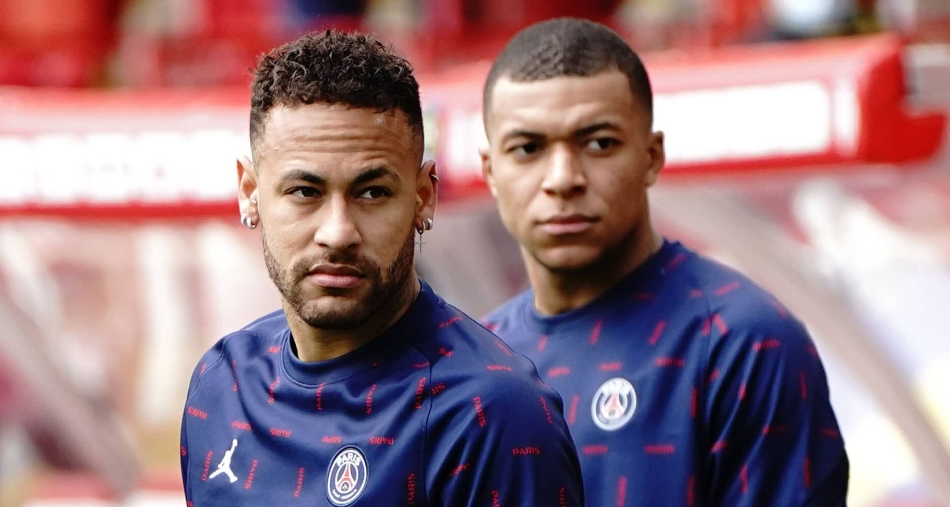 Despite the Frenchman's attitude, the Brazilian came out in defense of his teammate in the Champions League