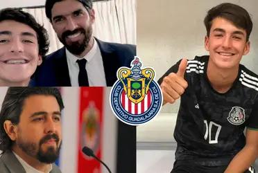 Diego Abreu is the son of the mitic Sebastián Abreu, is Mexican by birth and talked about playing for Chivas.