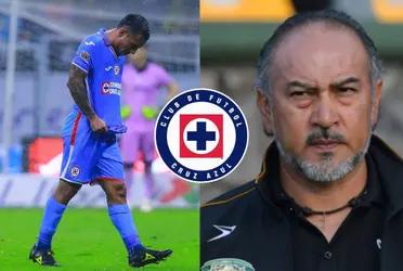 Diego Aguirre would no longer be Cruz Azul's coach and Raúl Gutiérrez would take over the team in his place.