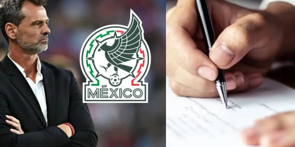 Diego Cocca coaching the Mexico national team.