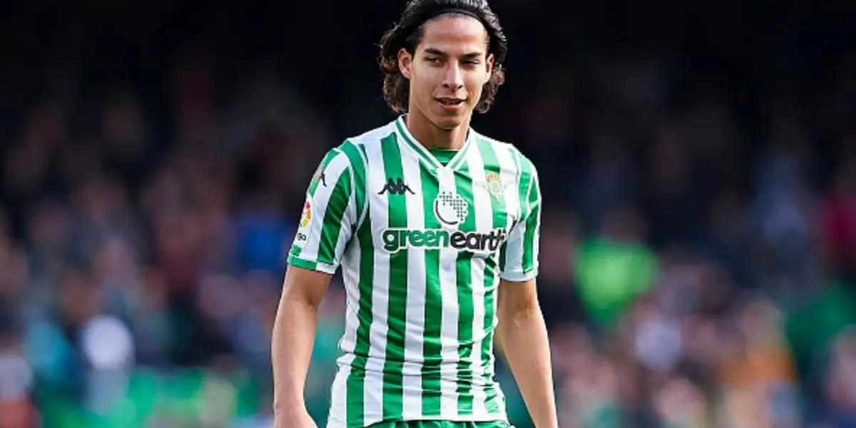 Diego Lainez is offered to Celta Vigo in an exchange for Denis Suárez.