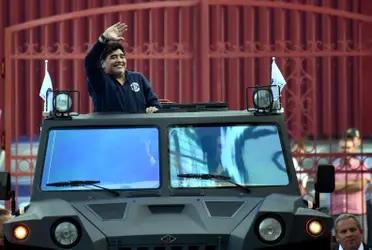 Diego Maradona's inheritance has many assets but not everyone knew that he had 7 luxury cars and the strange place where he had them.