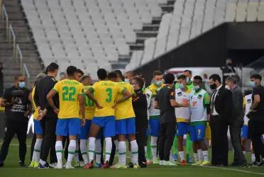 Drama has broken out in the World Cup qualifying match between Brazil and Argentina as health officials stormed the pitch to arrest some Argentine players including Emi Martinez, Gio Lo Celso and Christian Romero over false declarations about Covid-19.