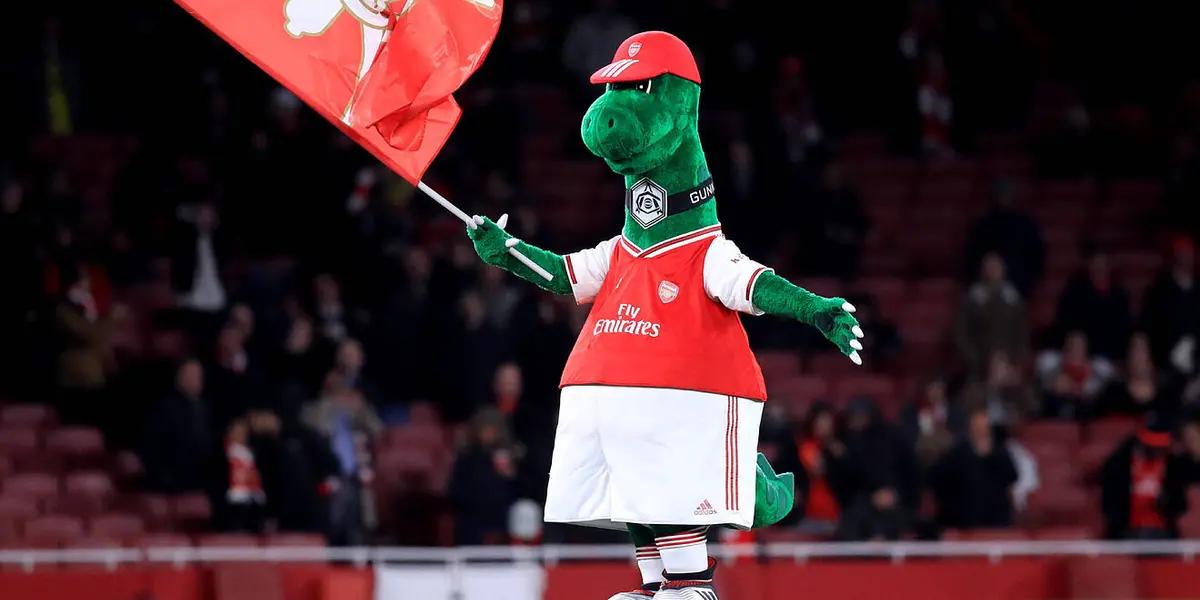 Due to financial problems, arsenal decided to kick out of the club their mascot: the Gunnersaurus.
