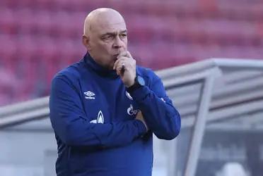 Due to poor results, four coaches have already lost their jobs