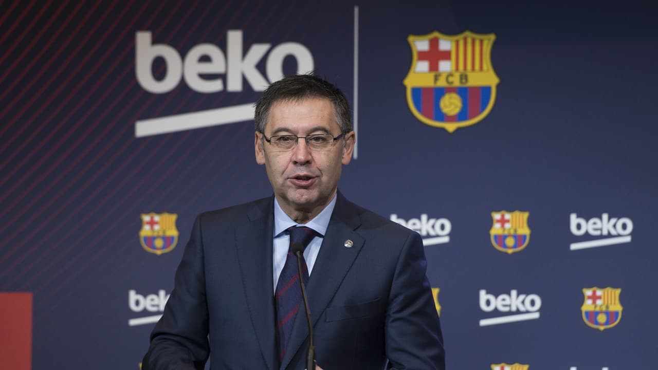 During Bartomeu's time at Barcelona, the salary bill increased by 61%, management expenses by 56% and financial costs by 600%.