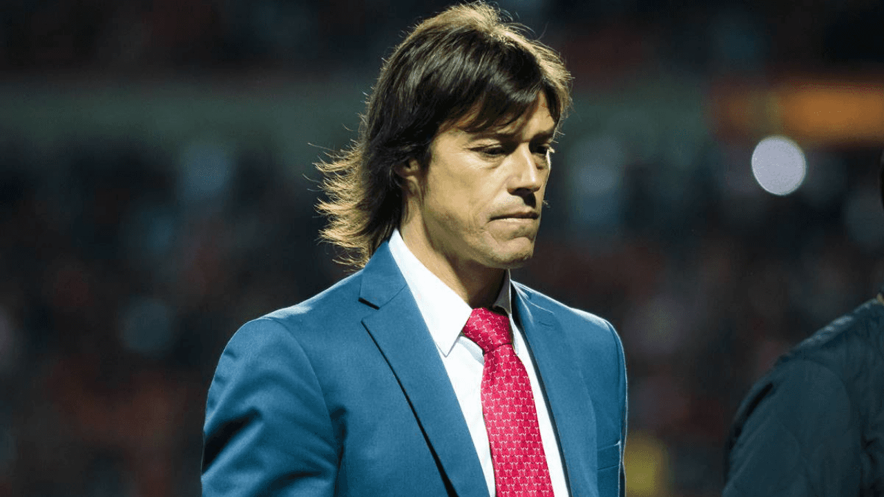 "El Pelado" is one of the most sought-after coaches at the moment.
