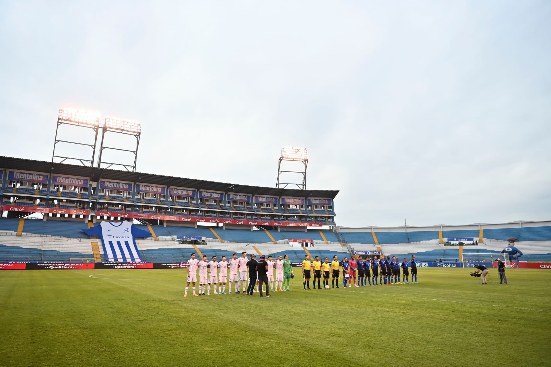 El Tri barely managed to beat Honduras by a 1-0 score.