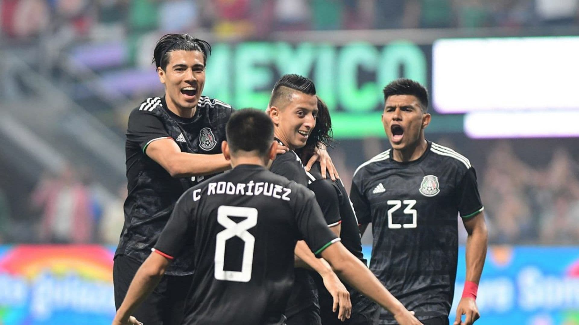 El Tri haven’t found a striker to complement Raúl Jiménez.