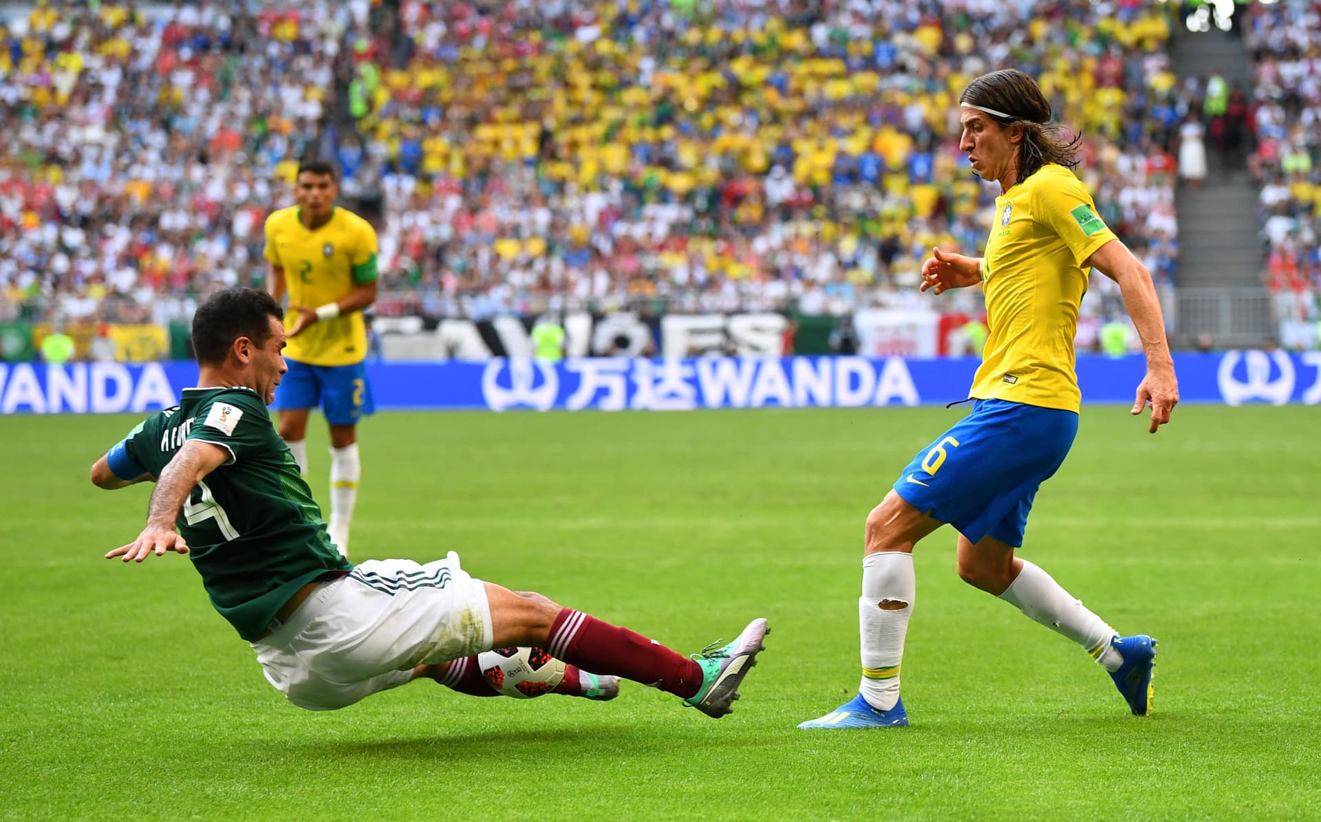 El Tri will face A Canarinha in a friendly match prior the World Cup.