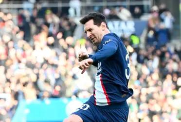 Emiliano Martínez currently earns 6 million dollars at Aston Villa and what salary could he earn if he arrives at Barcelona with Lionel Messi