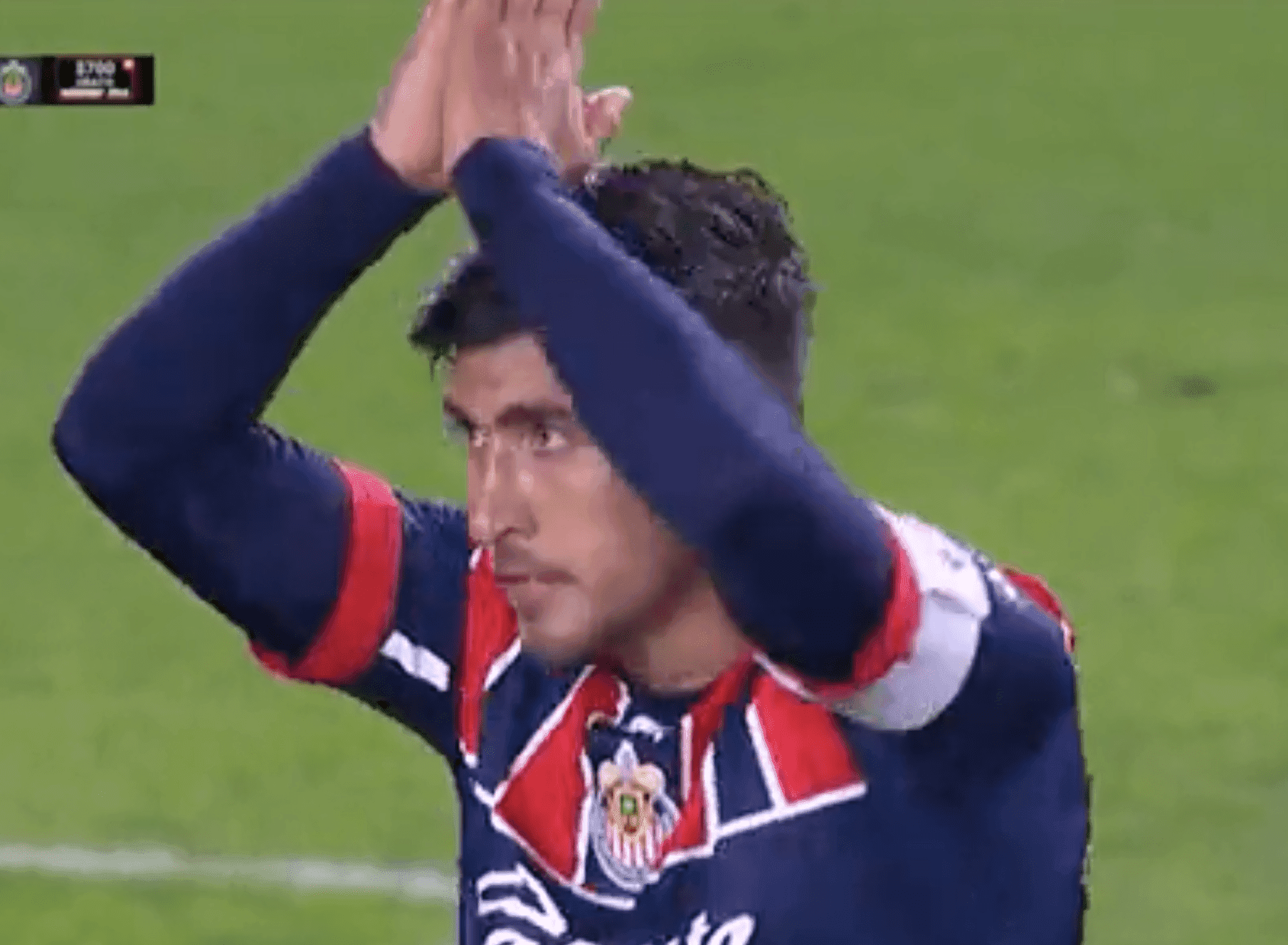 Even though Tuzos will pay tribute to him, this is how Victor Guzman gives his place to Chivas