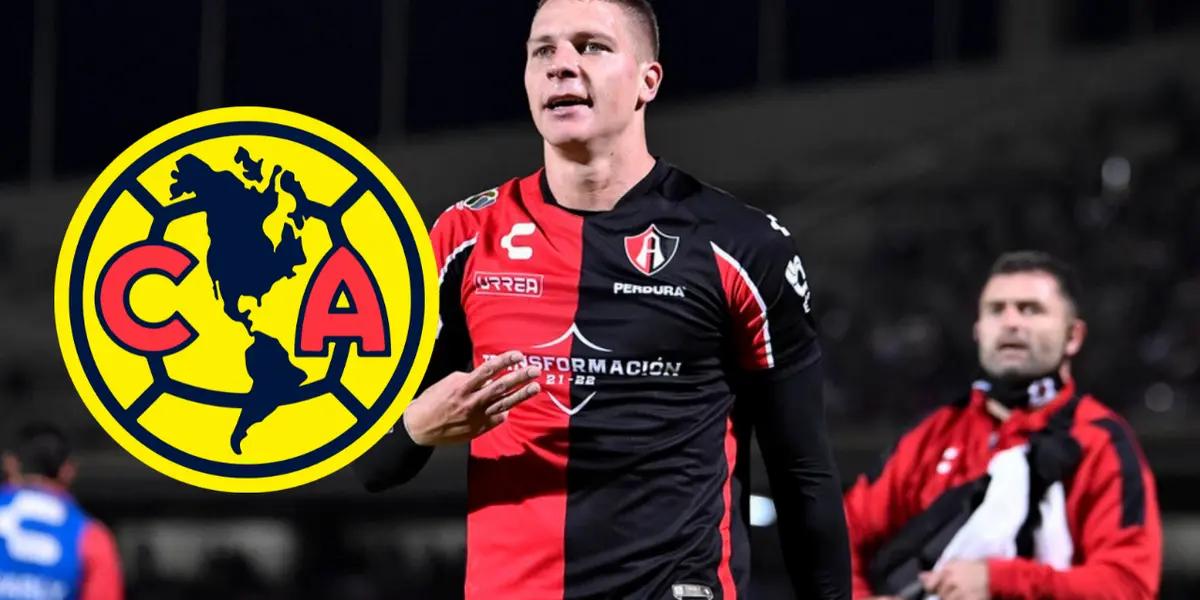 Everything seems to indicate that the Argentine striker could wear the Azulcrema uniform next season.