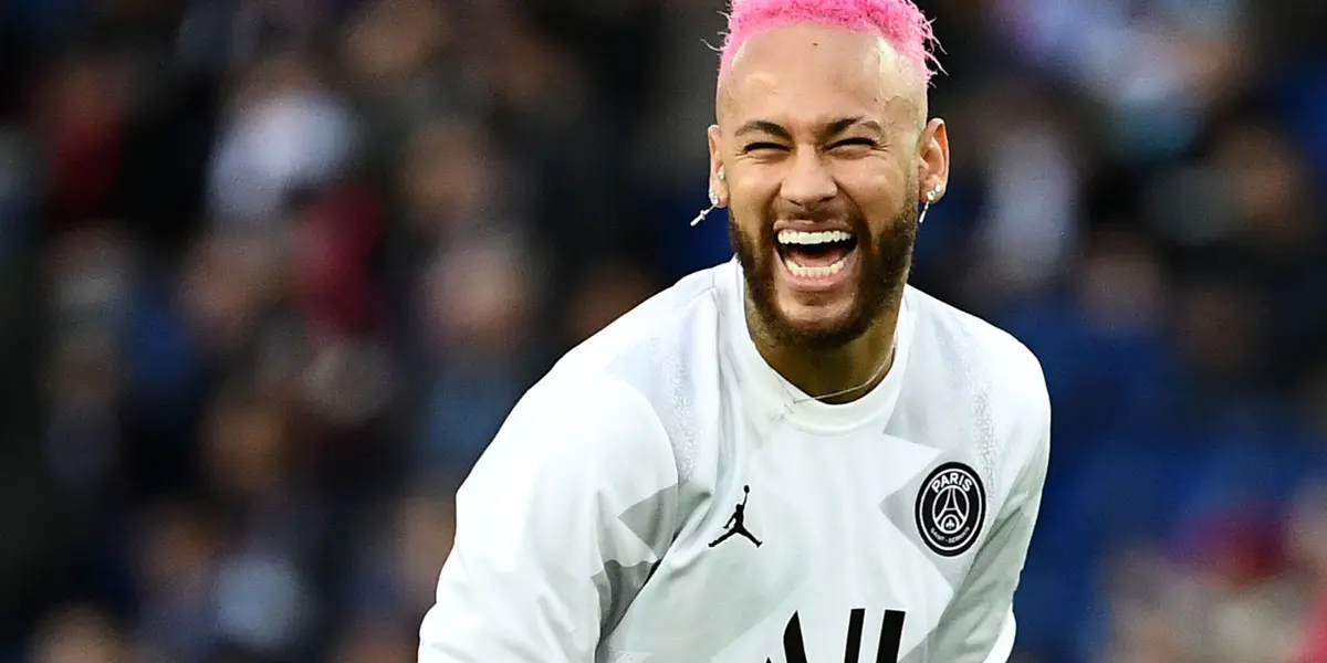 Facebook owned social media platforms, Facebook, WhatsApp, Instagram and Oculus experienced a downtime globally on Monday and Neymar Jr made a joke out of it.
 