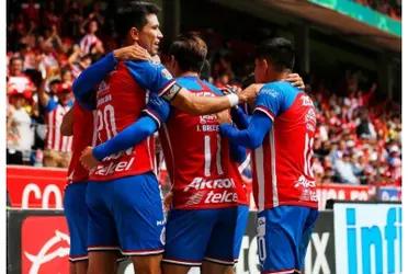 Far away from being the club everyone wants to play, now Chivas is being rejected by some of them.