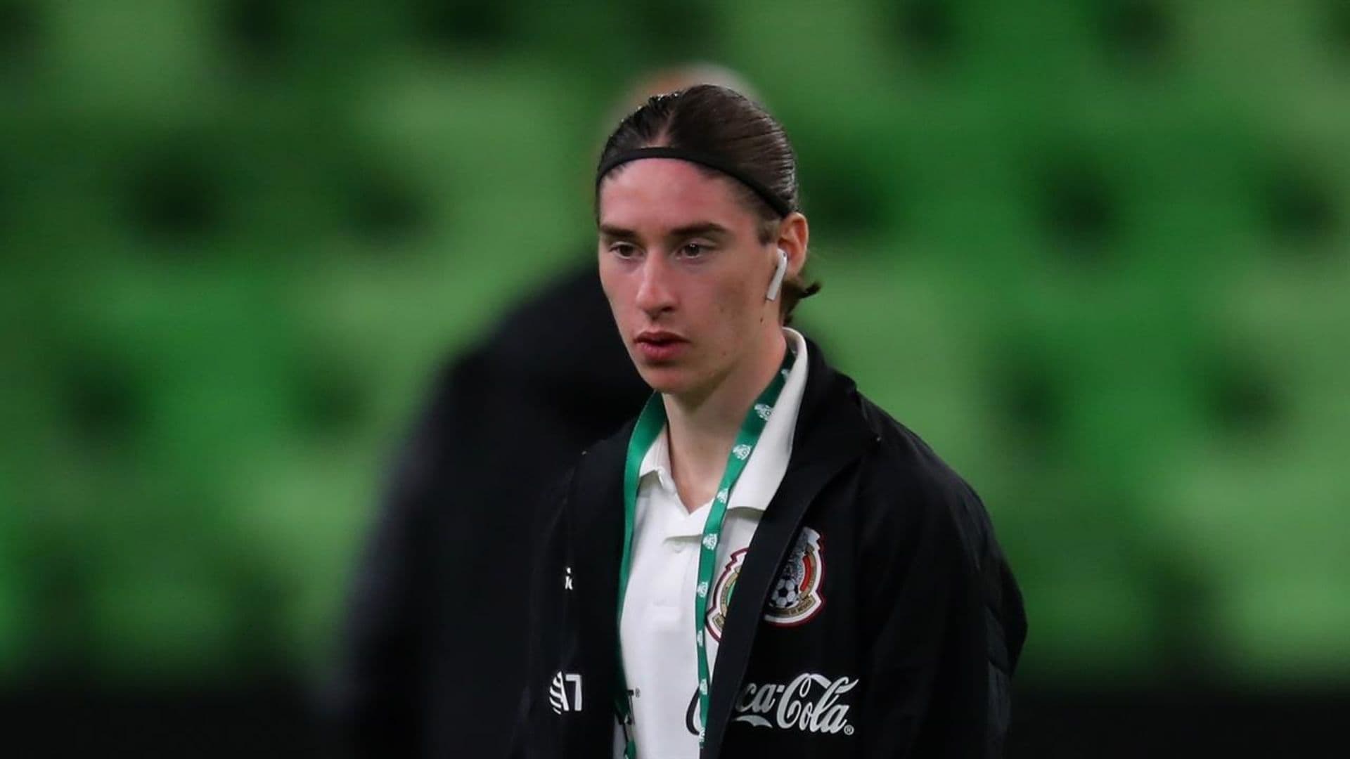 Flores has had two caps with El Tri.