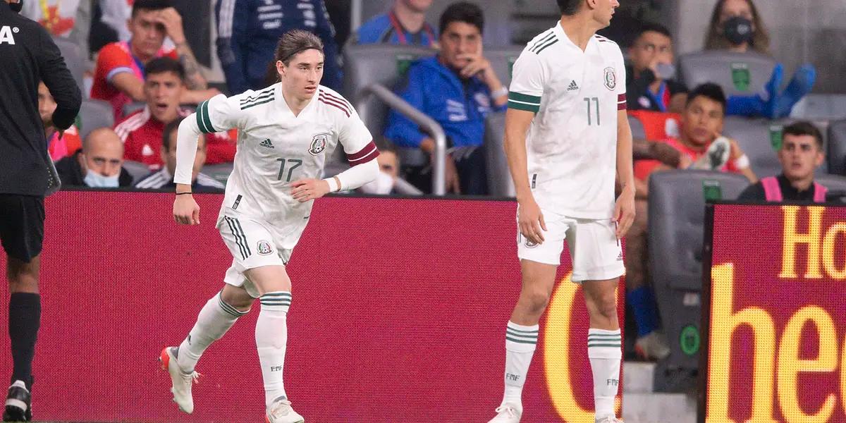 Flores recently announced that he decided to play for El Tri.