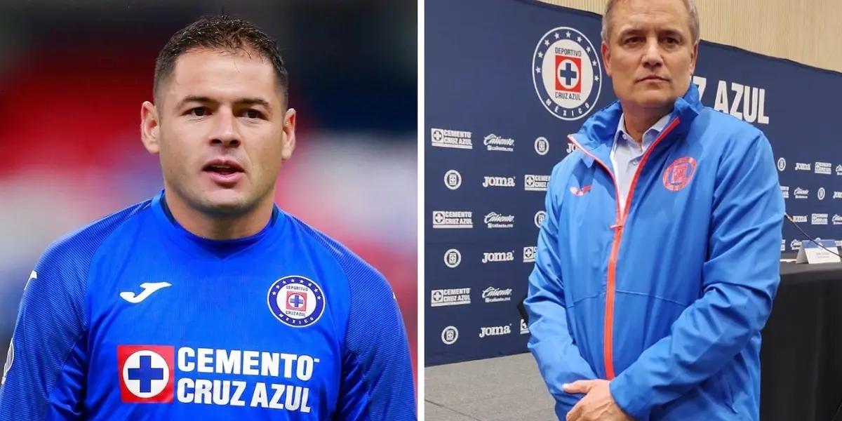Following the departure of Pablo Aguilar, Cruz Azul coach Diego Aguirre already has his replacement.