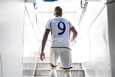 For this reason the Frenchman would arrive at the Spanish team