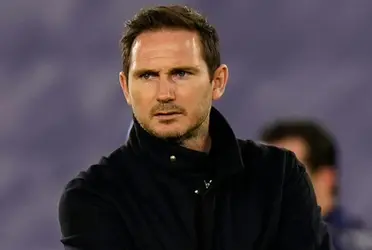 Former Chelsea manager Frank Lampard is reportedly one of the favourites for the Norwich job. See his net worth and the owner's net worth.