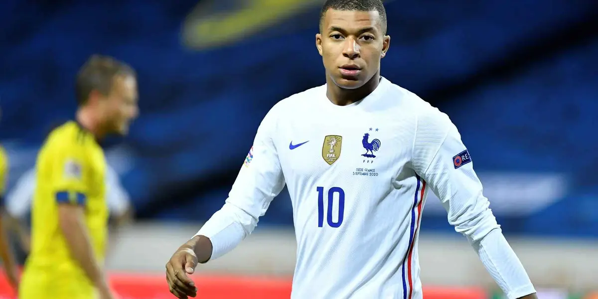 France claimed the Nations League title against Spain with a controversial goal from Kylian Mbappé late in the game. In this way, the Frenchman was decisive and managed to score in the two finals that he played with his team.