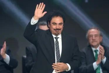 France Football magazine released the list of the best 10 center-forward in the history of football and Hugo Sanchez is not on it