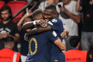 France have just scored the second goal of the evening. They have doubled the lead after a brilliant team play.