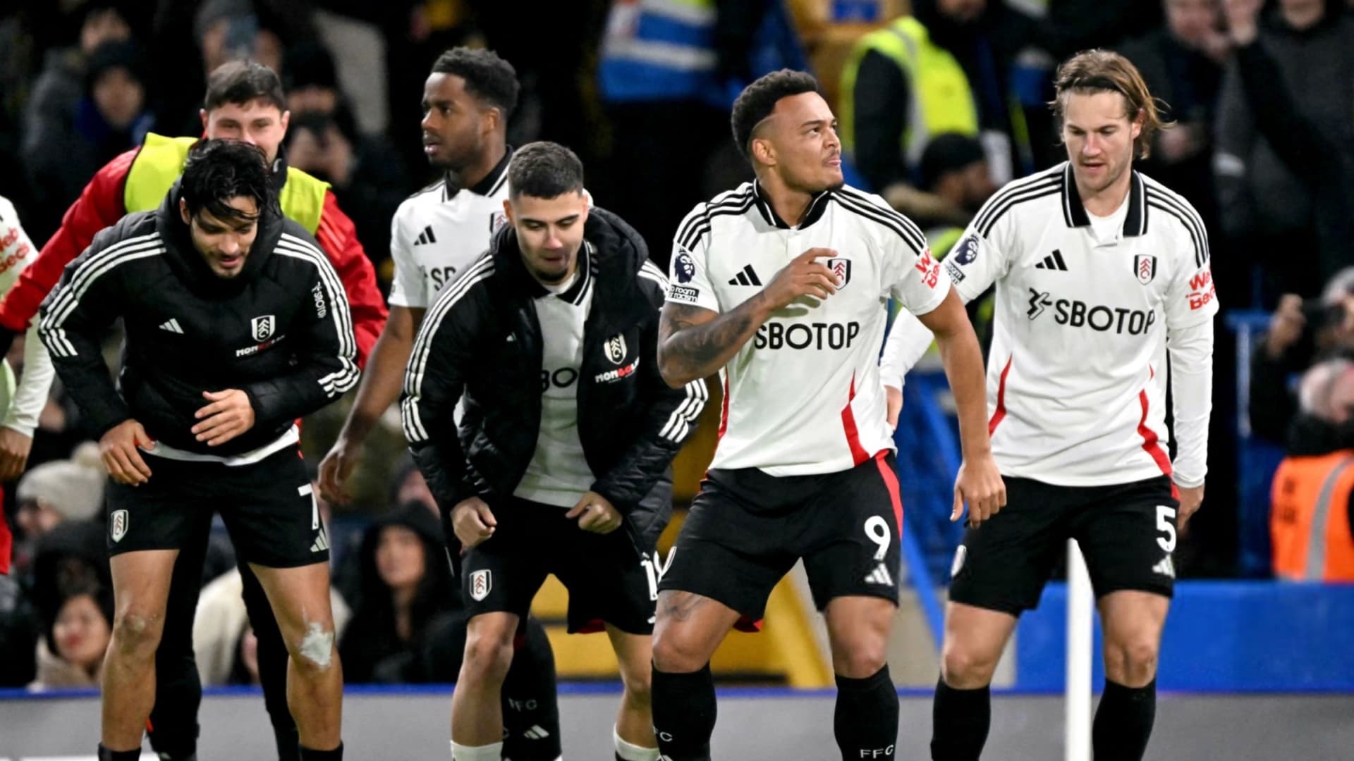Fulham Complete Stunning Late Comeback to Beat Chelsea 2-1 at the Bridge with Muniz Goal
