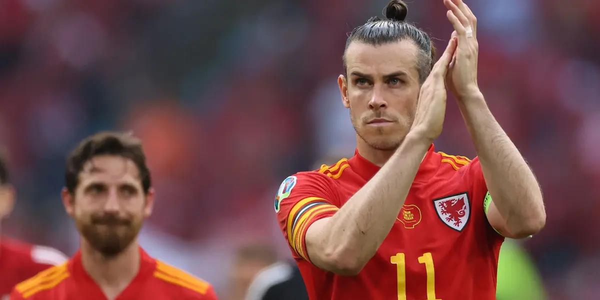 Gareth Bale is not part of the Wales team that faced Czech Republic for their 2022 FIFA World Cup qualifier. Gareth Bale scored a hat-trick in the last game against Belarus to give Wales a 3-2 victory.
