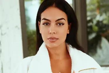 Georgina Rodriguez delighted the audience with her captivating look, but a striking phrase has piqued the curiosity of many. Not even Cristiano Ronaldo would have dared to describe himself the way she did.