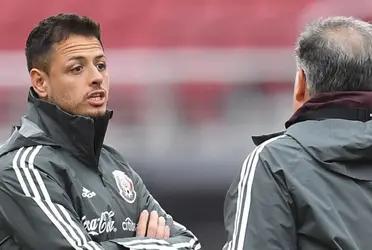 Gerardo Martino has finally made contact with Javier 'Chicharito' Hernández to negotiate his return to the Mexican national team.