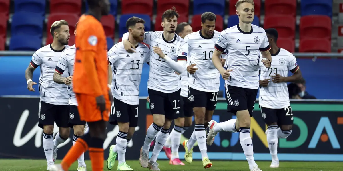 Germany faces Ukraine with a reduced team due to problems with Covid. 